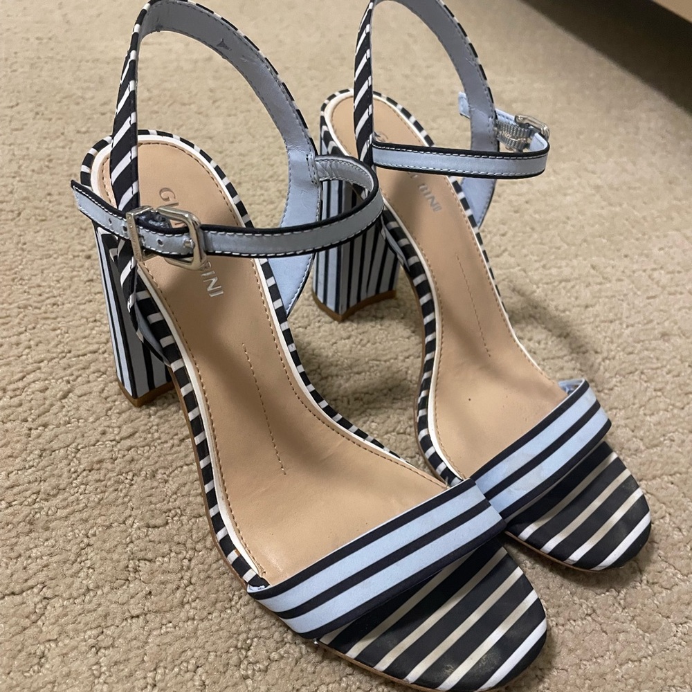 Gianni Bini heels size 7